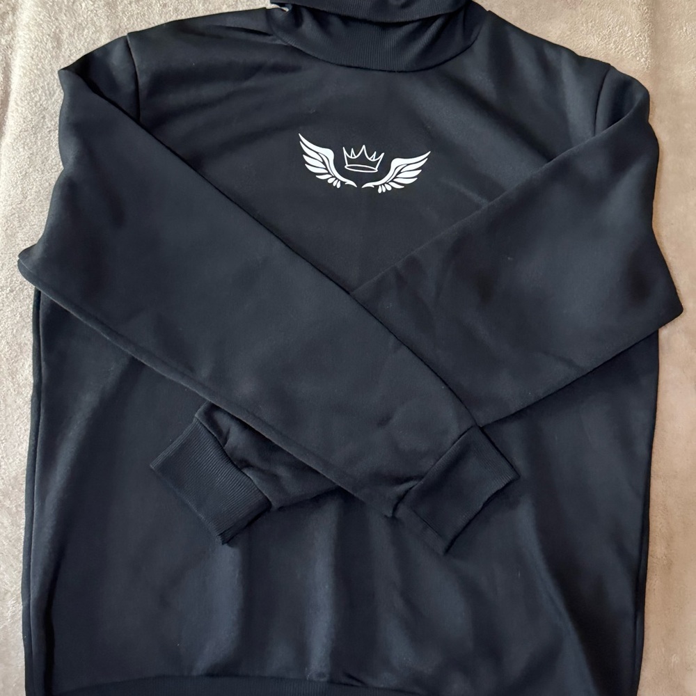 MANFINITY Black Turtleneck Sweater Winged Crown Angel Embroidery M Grunge Goth